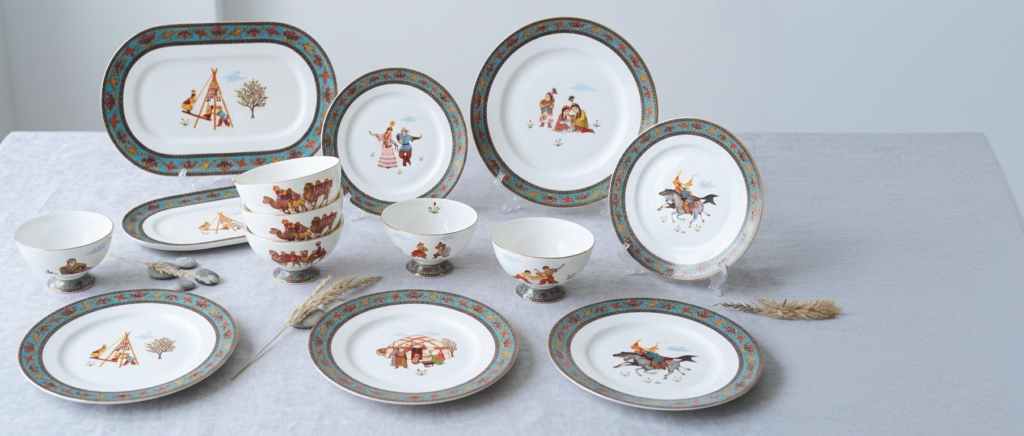 Mosaic Dinner Set